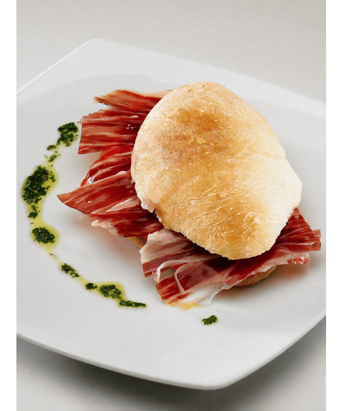 mollete con jamón andaluz