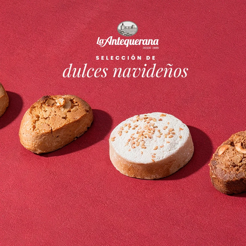 Selección de dulces navideños La Antequerana